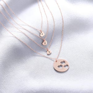 Set di collane per mamma e figlia in oro rosa/argento, pendenti a forma di cuore personalizzati con iniziali