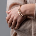 Mom Bracelet with Kids Names: Engraved Charm Bracelet - Birthday Gifts For Mother - Custom Mom Jewelry - Personalized Gift for Mom, Wife product logo