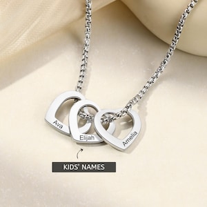 Custom Name Necklace for Mom, Custom Family Name Pendant, Personalized Engraved Mom Name Jewelry, Unique Gift for Wife or Grandma