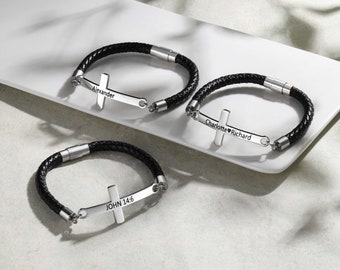 Bracciale da uomo con croce in pelle nera lateralmente - Bracciale con nome personalizzato - Bracciale in pelle per fidanzato - Regali di Natale, San Valentino per lui