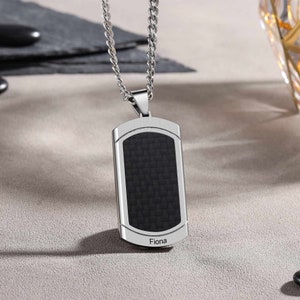 Collar con calendario para hombre, collar con fecha grabada, colgante con barra negra con nombre en 3D, joyería personalizada para hombre, regalo para esposo, novio o padre