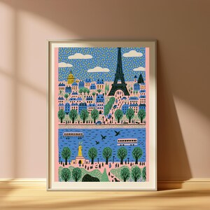 K&ouml;nnte beinhalten: Ein gerahmter Kunstdruck mit einer stilisierten Illustration des Pariser Stadtbildes. Die Szene zeigt den Eiffelturm, blaue Geb&auml;ude, gr&uuml;ne B&auml;ume und einen Fluss mit Bussen und Booten vor einem blauen Himmel mit gelben Regentropfen.