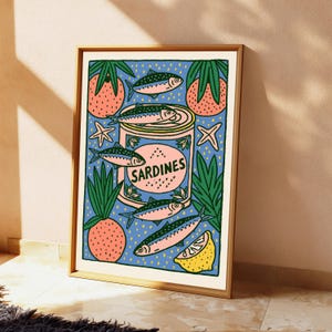 Impressão artística de sardinhas em lata | Decoração de parede retrô para cozinha | Arte minimalista para despensa | Download digital A3 A2 A1 imagem 10