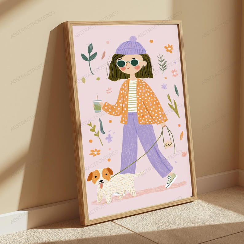 Peut inclure: Une impression d'art encadr&eacute;e repr&eacute;sentant une illustration de personnage portant un bonnet violet, des lunettes de soleil, une veste orange &agrave; motifs et un pantalon violet, tenant une boisson et promenant un petit chien blanc et marron en laisse.