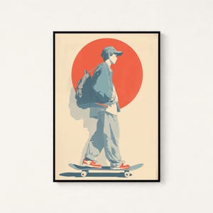 Pu&ograve; includere: Una stampa artistica incorniciata che raffigura l'illustrazione stilizzata di una persona con berretto, giacca e zaino su uno skateboard. La figura &egrave; posizionata davanti a un grande cerchio rosso su sfondo crema, con toni blu e grigi tenui.