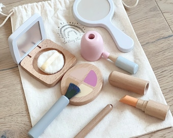 Wooden Make Up play Set - Pretend Make up