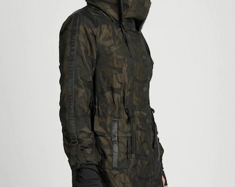 Camo Anorak Jacke mit Kapuze | Jacken | Camo Jacke | Weihnachtsgeschenkideen | Bekleidung | Mäntel | Damenbekleidung | Damenjacke