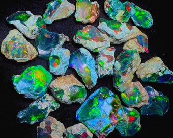 AAA エチオピア ウェロ オパール カボション: ホワイト オーバル宝石