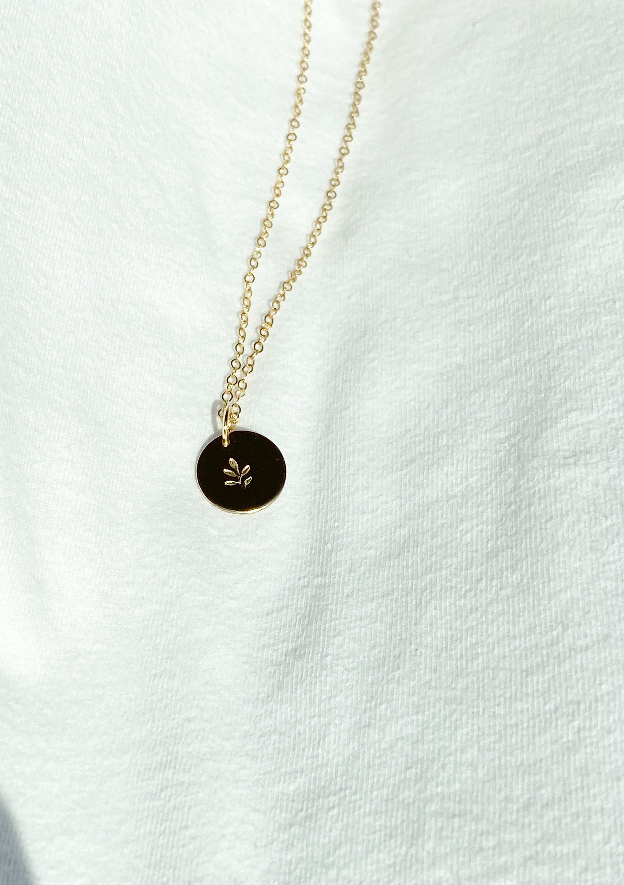 Happiness Boutique Collier Double Rangée Or - Pendentif Cercle | Collier Adjustable Anti-Allergique