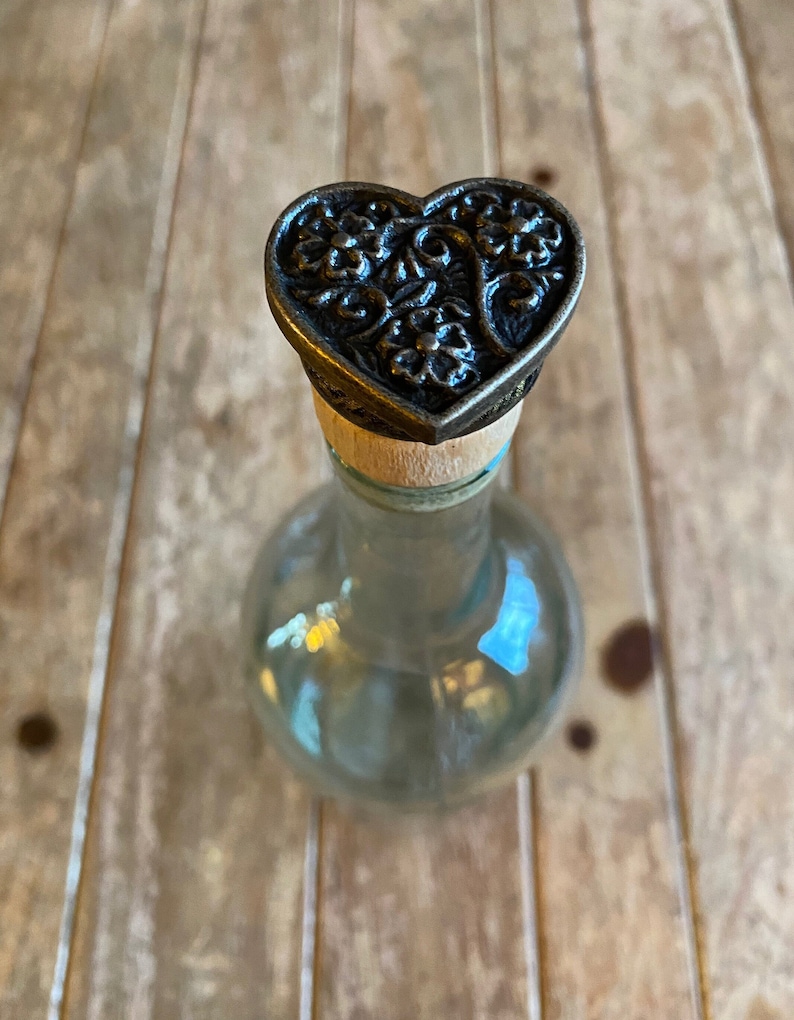 BLButterflyCreations Heart Bottle Stopper - Thumbnail 4