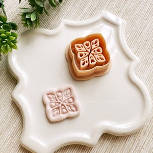 Debossing Tulip Tile Spring Clay Cutter, Embossing Polymer Clay Cutter, Detailed Debossing Floral Cutter for Clay