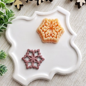 Cutout Round Snowflake Christmas Clay Cutter, Polymer Clay Cutter for Christmas, Winter Cutters for Clay