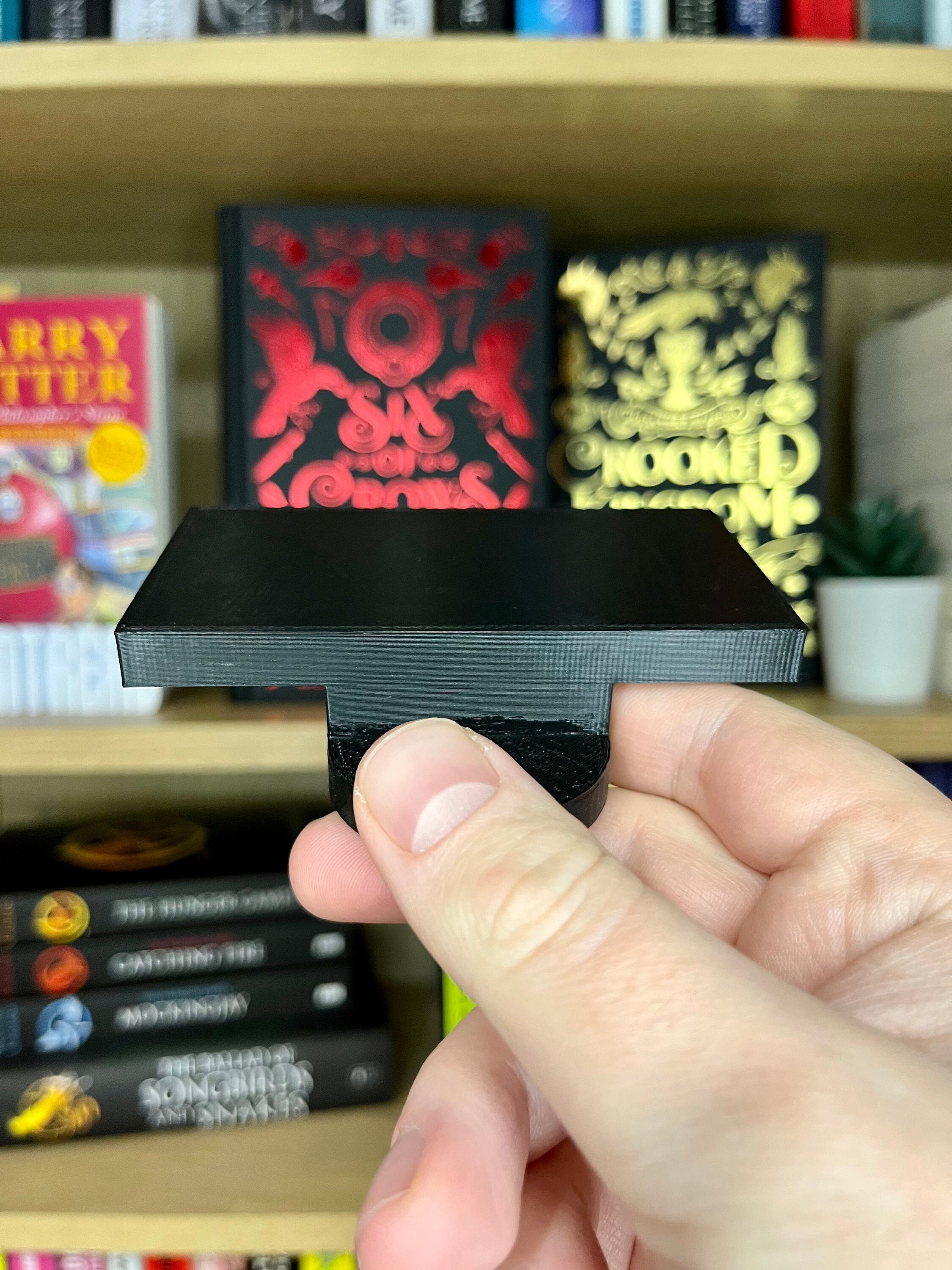 Booktok Bookshelf Guide - Align Books Perfectly - 3D Printing File (STL ...