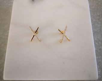 Criss Cross Silver Earrings, Stud Earrings with CZ Diamond, 18k Gold Plated Earrings, Minimalist Earrings, Sterling Silver Earrings.
