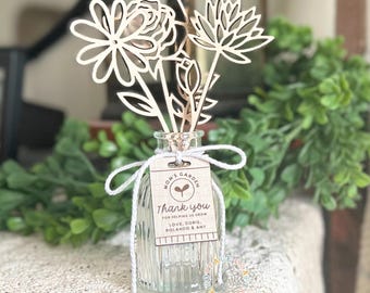 Wooden Birth Flower Bouquet Personalized Gift, Mother’s Day Gift for Mom, Custom Birth Month Flowers, Grandma Gift, Keepsake Vase Decor