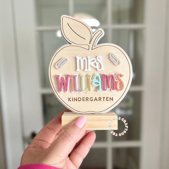 Personalized Teacher Name Sign, Apple Teacher Desk Decor, Custom Classroom Sign, Teacher Gift, Back to School Gift, Teacher Appreciation,