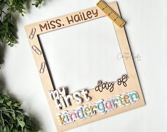 Teacher Classroom Photo Frame, Photo Prop, First Day of school,Photo Frame,Class Photo Prop, Classroom Decor, First Day, Last Day, 100th Day