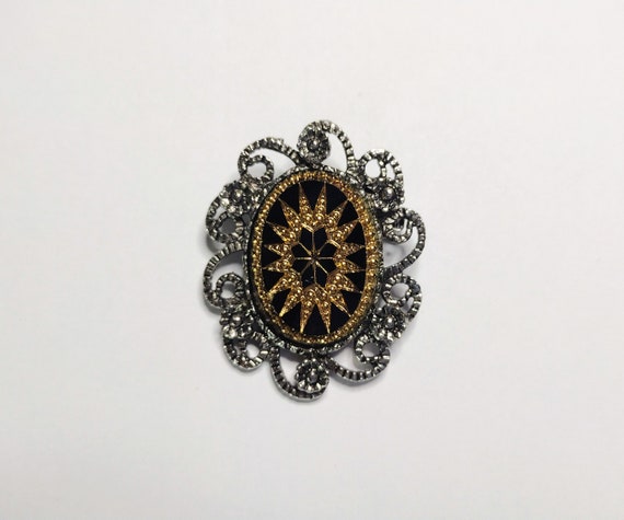 Vintage Mourning Brooch Pin Silver Gold Metal Vic… - image 9