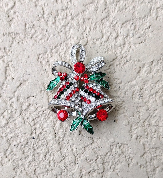 Vintage Christmas Brooch Pin Rhinestone Bells Gree