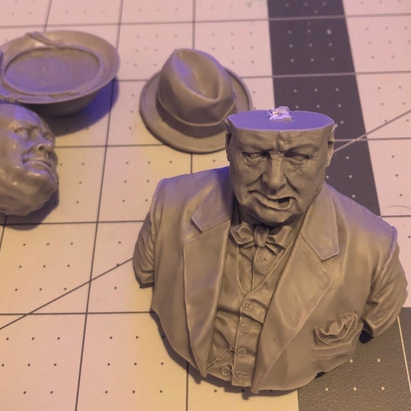 Winston Churchill Resin Political Bust Model 1-10 Figure Miniature Sculpture Kit
