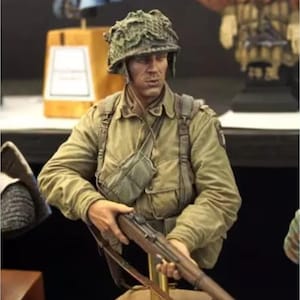 Winter Gunner Soldier Resin Bust Military Model Kit Figure Scale 1-10