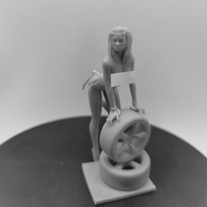 Naked Devil Mechanic Resin Model Unpainted Self-assembled Adult Figure Scale 1/24