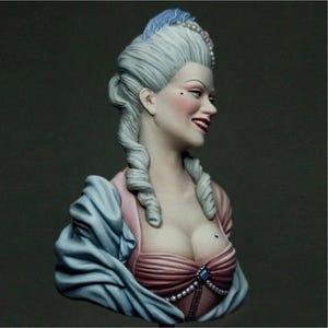 French Courtesan Resin Bust Model Unpainted Figure Scale 1-10