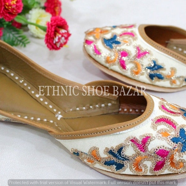 Punjabi Jutti For Ladies Multi Designer Stylish Khussa Shoes Traditional Mojari Flat Ethnic Jooti