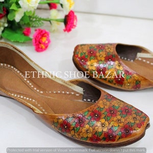 Women leather Punjabi mojaris shoes flat print work Khussa for Traditional Indian Ethnic Jootis