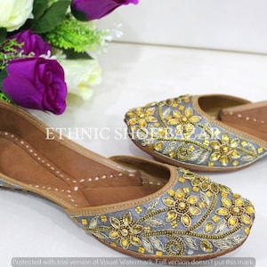 Punjabi jutti Mojari shoes for women,Handmade Bridal Indian shoes Ethnic sandals Jootis khussa jutti