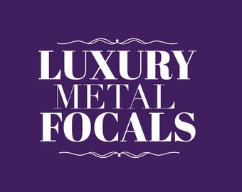 Monedero metálico de diseño de lujo con detalles y adornos LO GO