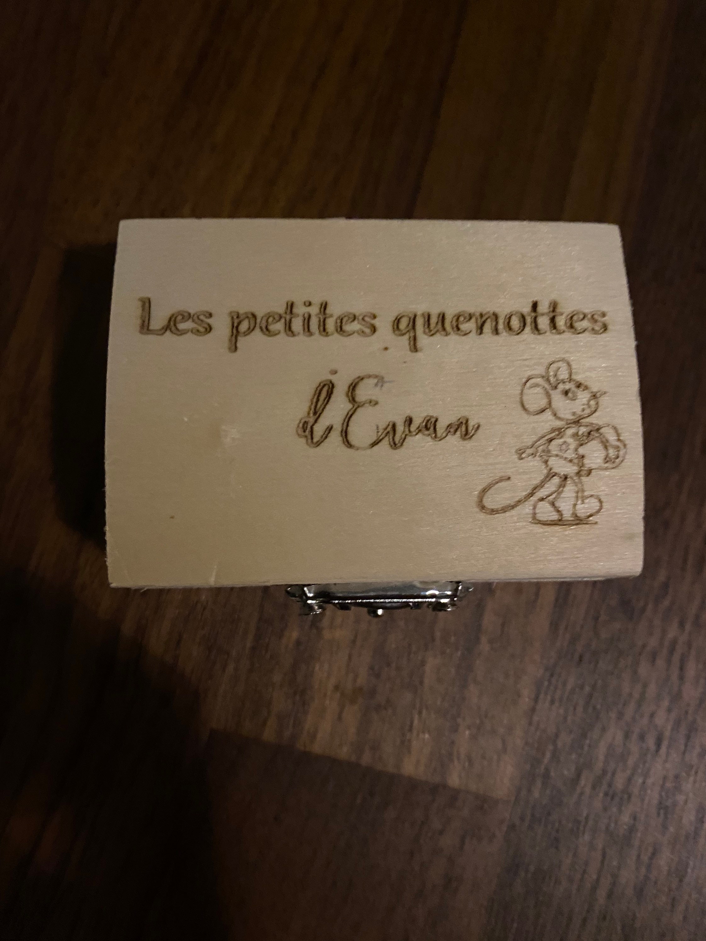 Boîte à Dents de Lait Personnalisée - Les Petites Quenottes