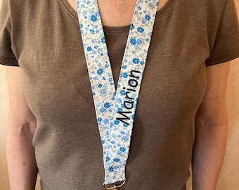 Tour de cou / support de badge personnalisé