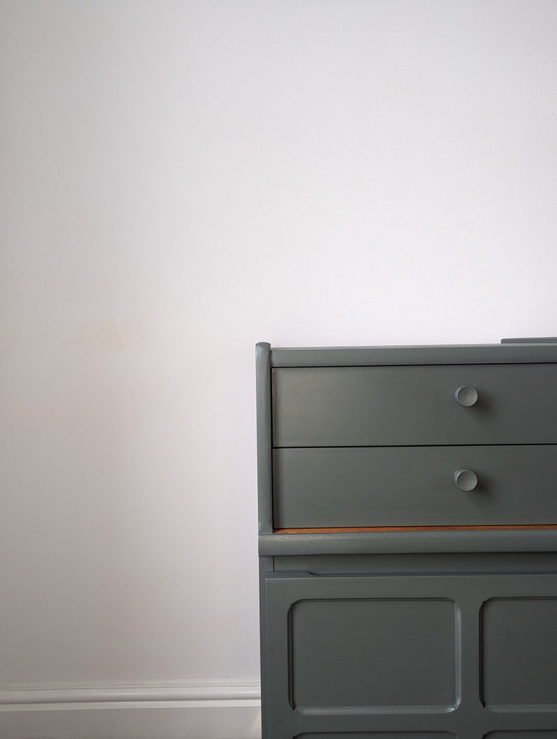 Nathan / Vintage Teak Bedside Table /drinks / Record