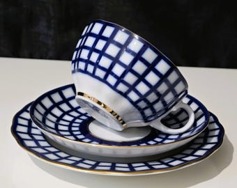 Zestaw filiżanek do herbaty "Cobalt Cell" z porcelany imperialnej Łomonosowa