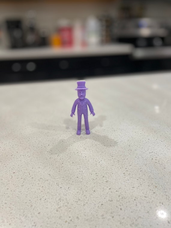 mayor humdinger figure