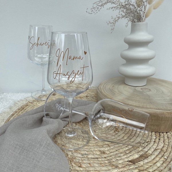 Glas personalisiert mit Wunschname | Weinglas mit Wunschtext | Geschenkidee | JGA | Hochzeit | Geburtstag | Muttertag | Weihnachten | Feier