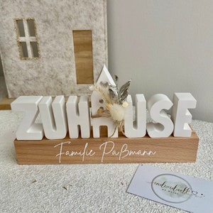 Personalisierte Holzleiste mit Wunschnamen Familiennamen Zuhause Schriftzug Raysin Dekoleiste Geschenk Einzug Holzboard Deko Bild 7