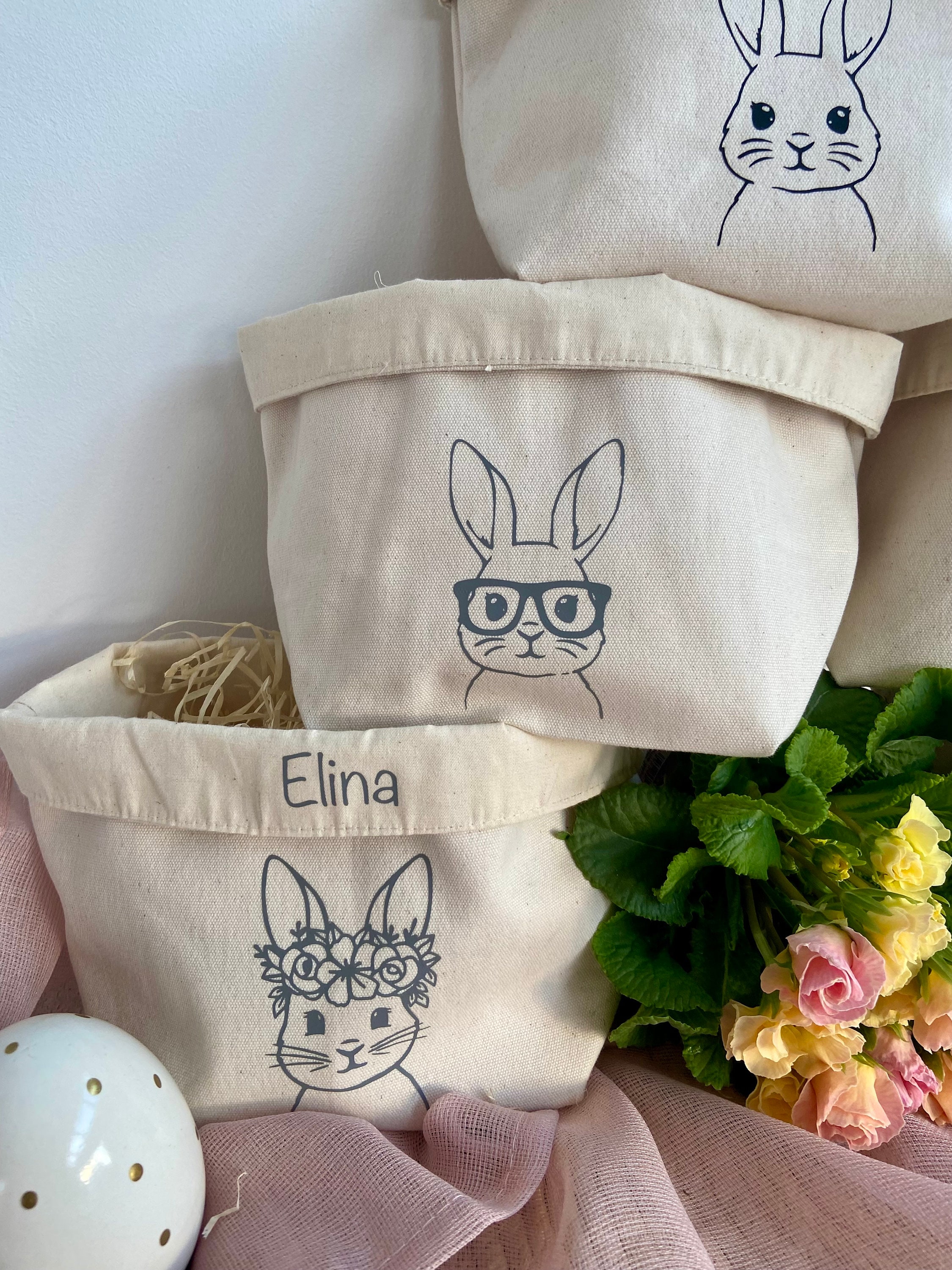 Personalized Easter nest / Easter basket / Easter bag with cute bunny print desired name / storage basket / children / gift / jute
