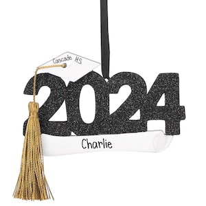 Personalisierte 2024 Graduate Weihnachtsverzierung - Abitur - College - Diplom - Universität - Kostenlose Personalisierung