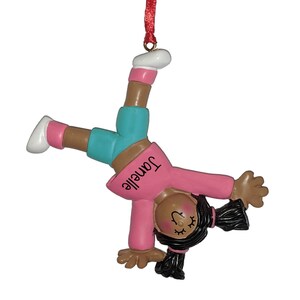 Tumbling Girl - Afro-Amerikaans - Gepersonaliseerde kerstornament - Turnen - Turnster - Karwiel - Handstandaards - Speeltuin