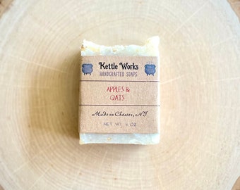 APPLES & OATS | Handmade Soap | 4 oz | Oats Soap | Fall Soap | Cocoa Butter | Avocado Oil | Coconut Oil | Olive Oil | Handcrafted | Harvest