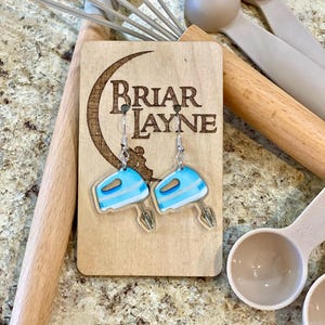 Mixer Earrings | Cooking Earrings |Hand Mixer Earrings | Kitchen Earrings | Gifts For Bakers | Baked Goods Earrings | Baker Earrings