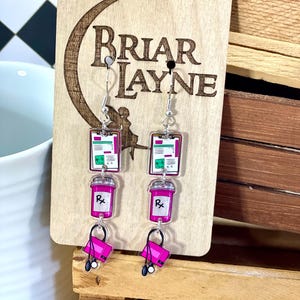 Nurse Earrings | Dangle Nurse Earrings | Healthcare Worker Gifts | Nursing Student Earrings | Medical Earrings | Hospital Earrings |
