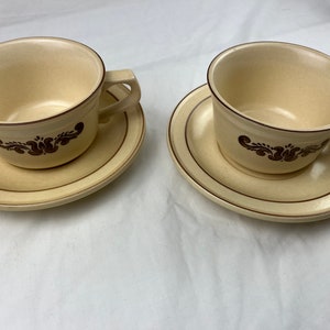 Pfaltzgraff Set 2 Tee Tassen mit Untertassen