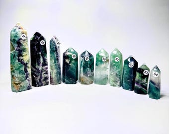 Tour en fluorite plume, tour en pointe de cristal de fluorite