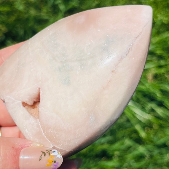 ドゥルージー ピンク アメジスト フラワー アゲート フリーフォーム ドゥルージー ピンク アメジスト フラワー アゲート フリーフォーム