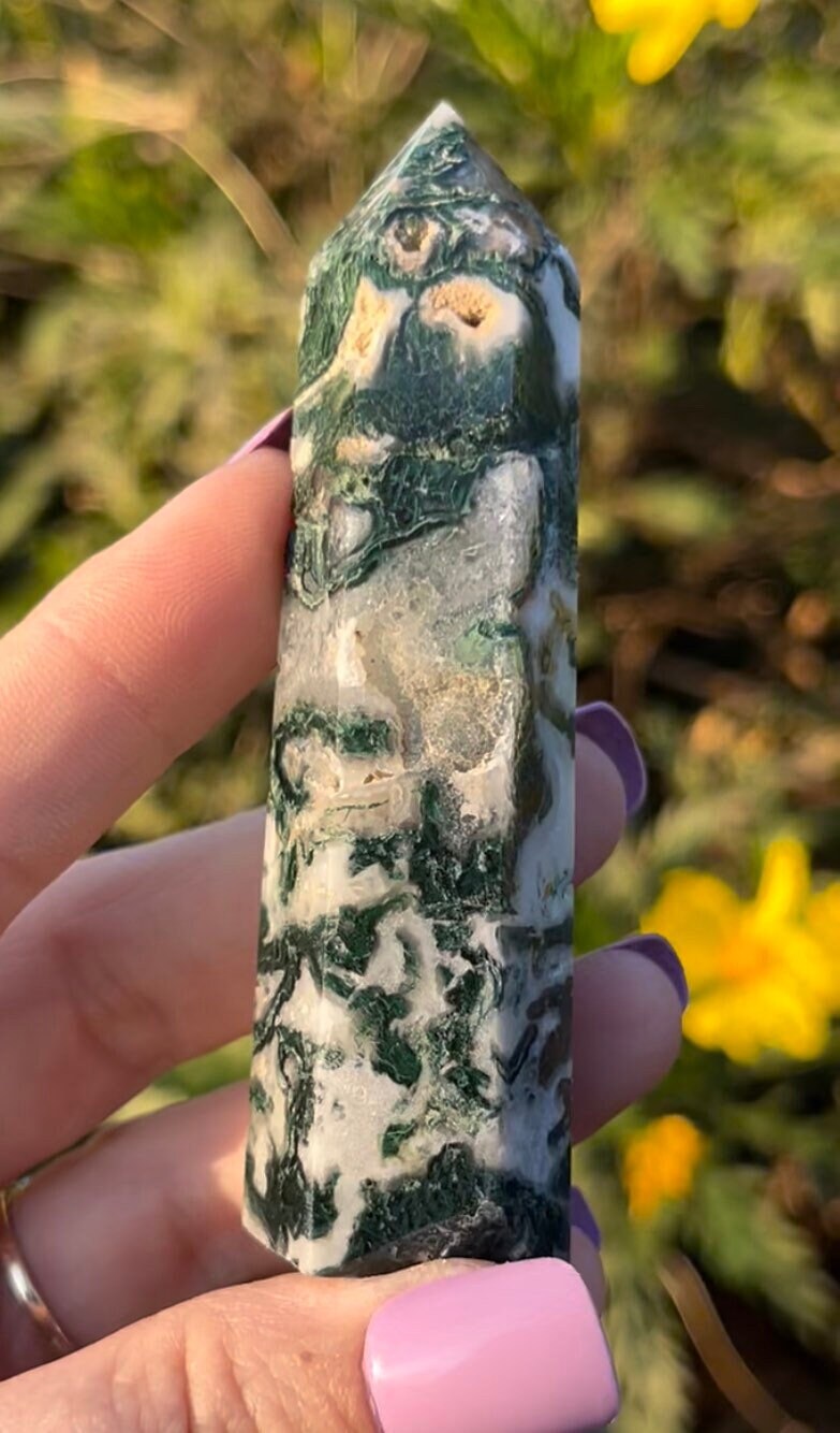 モスアゲートタワー ドゥルージークリスタルポイント 天然石 ~ 調和と