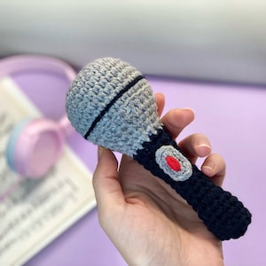 Microphone Rattle Crochet Pattern, Crochet Rattle Pattern, Amigurumi Microphone, Crochet Pattern Rattles, Microphone Baby Rattle
