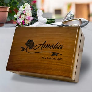 Personalized Bridesmaid Gift Box, Bridesmaid Proposal Box, Birthday Gift for Women, Bridesmaid Keepsake Box with Names, Wife Birthday Gift